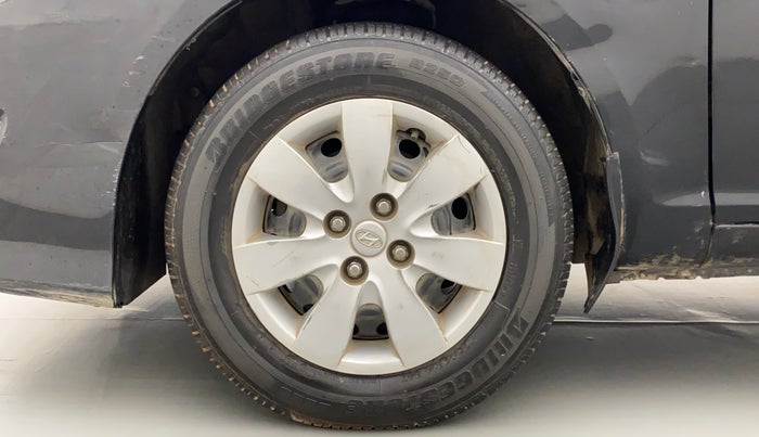 2010 Hyundai Verna TRANSFORM 1.6 VTVT, Petrol, Manual, 86,265 km, Left Front Wheel
