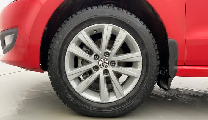 2012 Volkswagen Polo HIGHLINE1.2L PETROL, Petrol, Manual, 1,26,553 km, Left Front Wheel