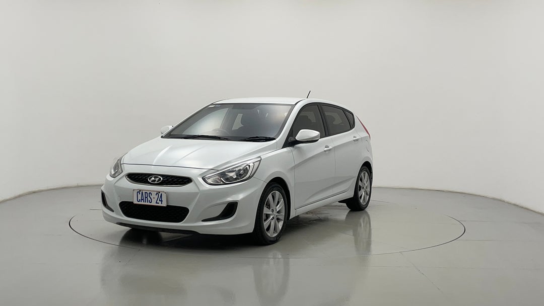 Left Front Diagonal (45- Degree) View