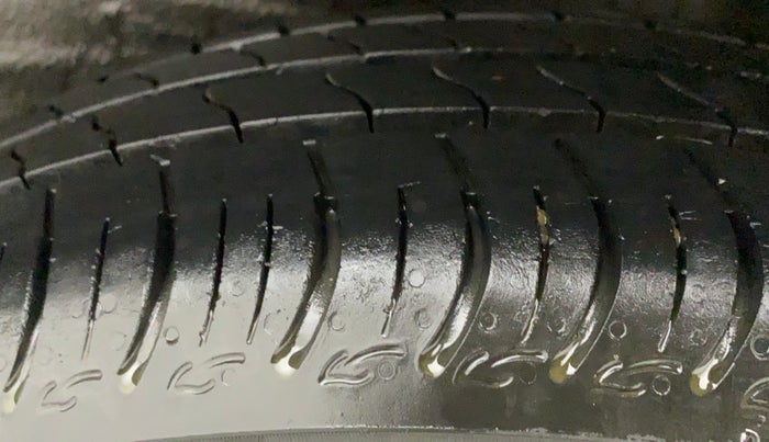 2019 Maruti S PRESSO VXI+, Petrol, Manual, 14,965 km, Left Rear Tyre Tread