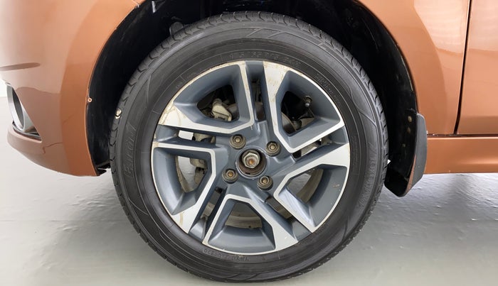 2018 Tata TIGOR XZ 1.2 REVOTRON, Petrol, Manual, 74,504 km, Left Front Wheel