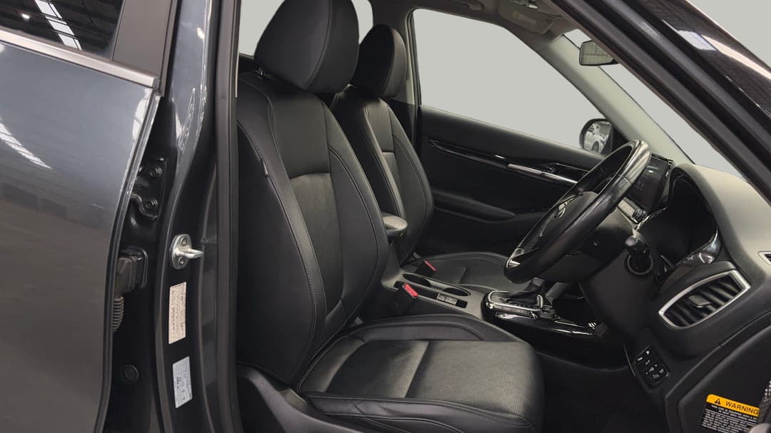 2020 Kia Seltos Gt-line (AWD), Automatic, 109207 km, Right Side Front Door Cabin View