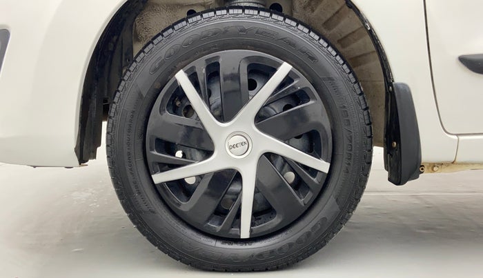 2015 Maruti Wagon R 1.0 VXI, Petrol, Manual, 78,203 km, Left Front Wheel