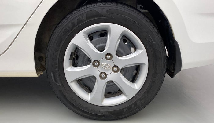 2014 Hyundai Verna FLUIDIC 1.4 VTVT, Petrol, Manual, 50,363 km, Left Rear Wheel