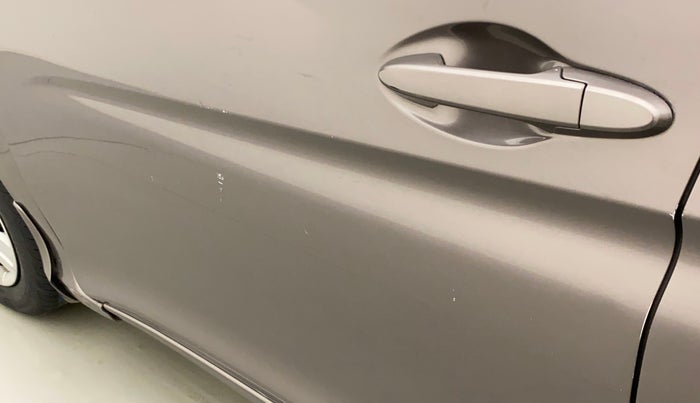 2015 Honda City 1.5L I-VTEC SV, Petrol, Manual, 34,333 km, Front passenger door - Slightly dented