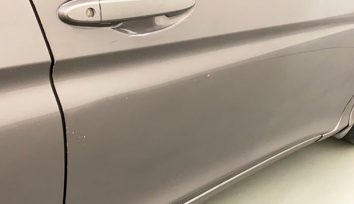 2015 Honda City 1.5L I-VTEC SV, Petrol, Manual, 34,333 km, Driver-side door - Minor scratches