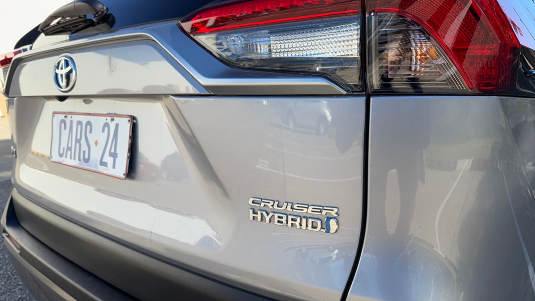 Badge (Boot Right Side)