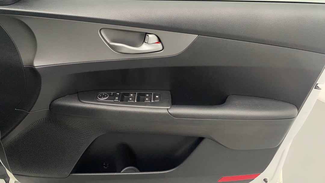 2018 Kia Cerato S, Automatic, 132635 km, Speaker View