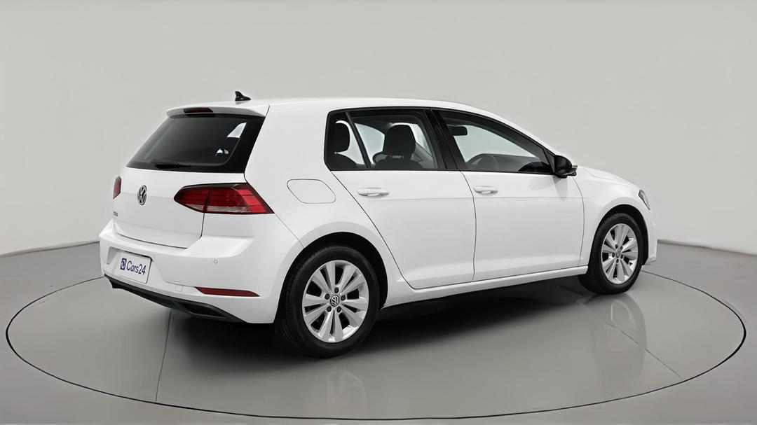 2018 Volkswagen Golf 110 Tsi Trendline, Automatic, 152528 km, Right Back Diagonal (45- Degree) View