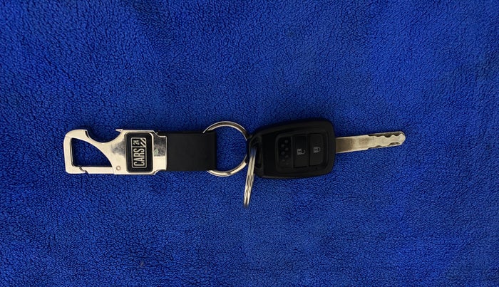 2020 Honda Amaze 1.2L I-VTEC S, Petrol, Manual, 33,873 km, Key Close Up