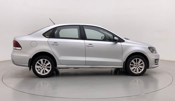 2017 Volkswagen Vento HIGHLINE PETROL AT, Petrol, Automatic, 76,969 km, Right Side View