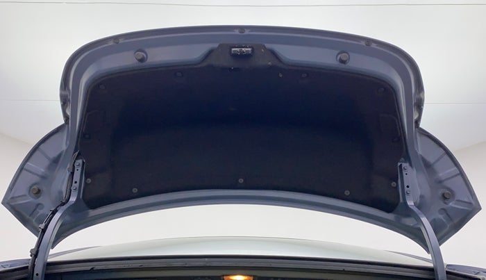 2014 Hyundai New Elantra 1.6 SX AT DIESEL, Diesel, Automatic, 96,579 km, Boot Door Open