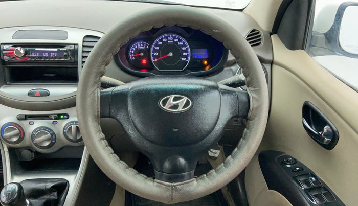 2011 Hyundai i10 MAGNA 1.2 KAPPA2, Petrol, Manual, 1,17,392 km, Steering Wheel Close-up