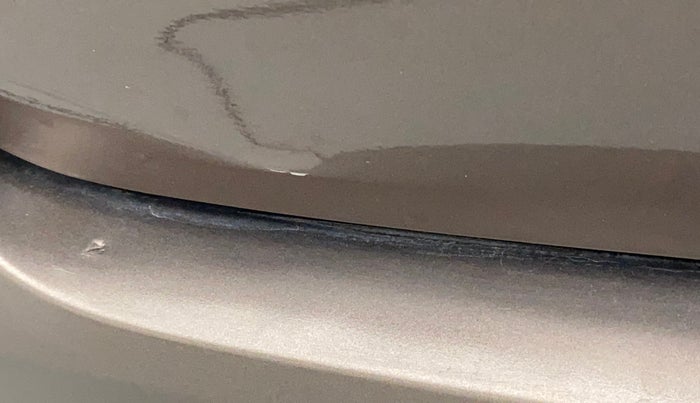2017 Volkswagen Ameo COMFORTLINE 1.2L, Petrol, Manual, 76,307 km, Dicky (Boot door) - Paint has minor damage