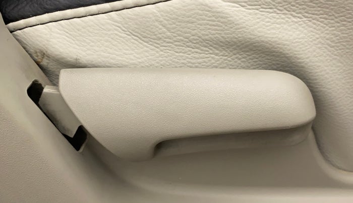 2016 Maruti Celerio ZXI AMT, Petrol, Automatic, 54,395 km, Driver Side Adjustment Panel