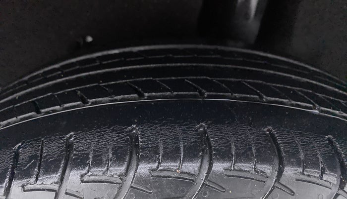 2018 Maruti Baleno SIGMA 1.2 K12, Petrol, Manual, 46,621 km, Left Rear Tyre Tread