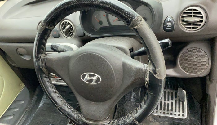 2012 Hyundai Santro Xing GL PLUS, Petrol, Manual, 68,349 km, Steering wheel - Steering cover is minor torn