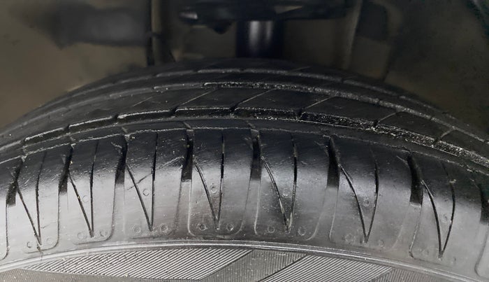 2019 Tata Tiago XZA PLUS PETROL, Petrol, Automatic, 54,865 km, Left Front Tyre Tread