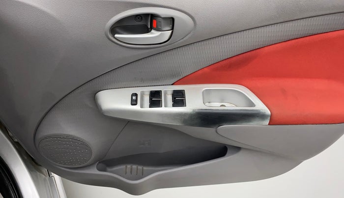 2011 Toyota Etios VX, Petrol, Manual, 57,912 km, Driver Side Door Panels Control