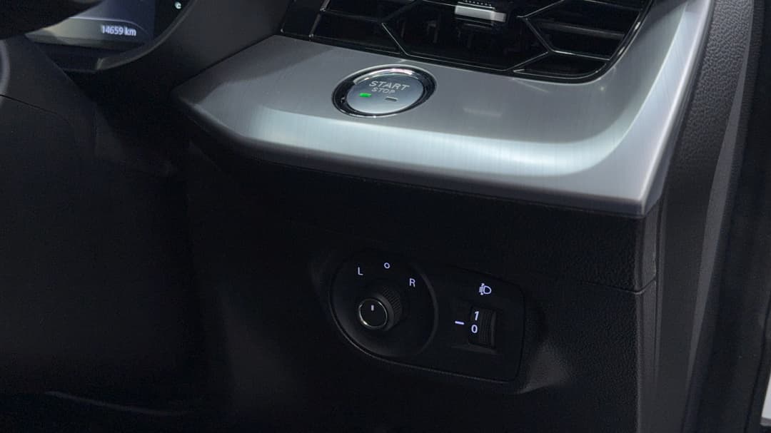 2023 MG Mg5 Vibe, Automatic, 14659 km, Utility Switches/Buttons