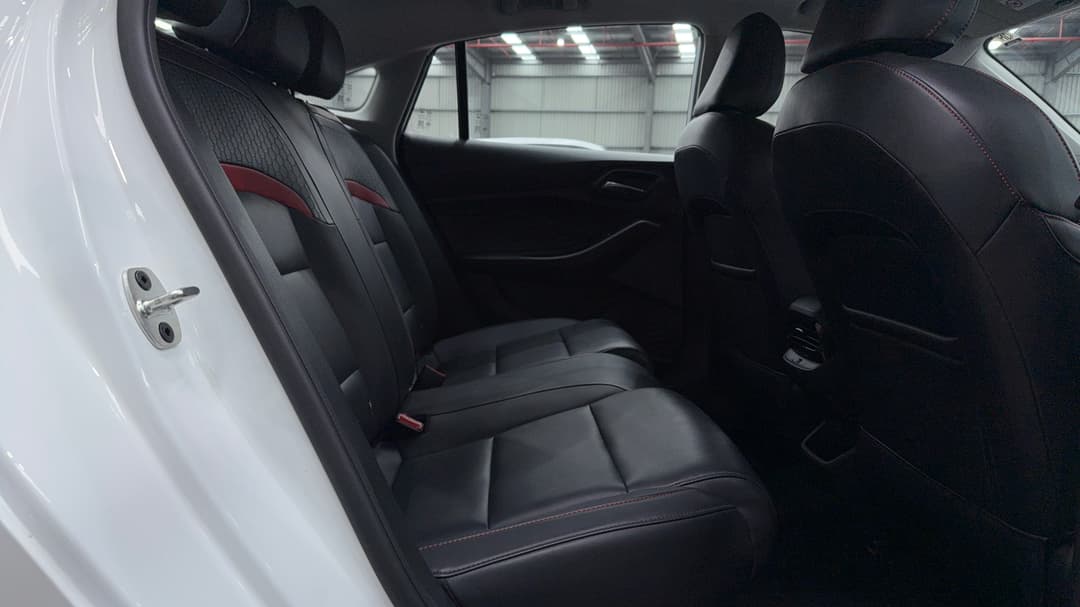 2023 MG Mg5 Vibe, Automatic, 14659 km, Right Side Rear Door Cabin View