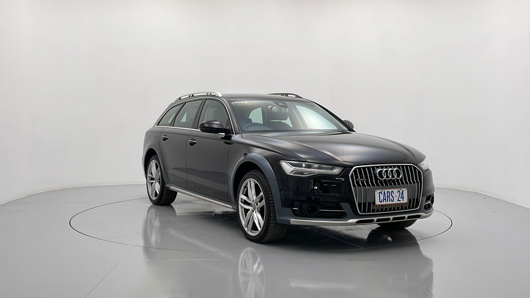 Right Front Diagonal (45- Degree) View