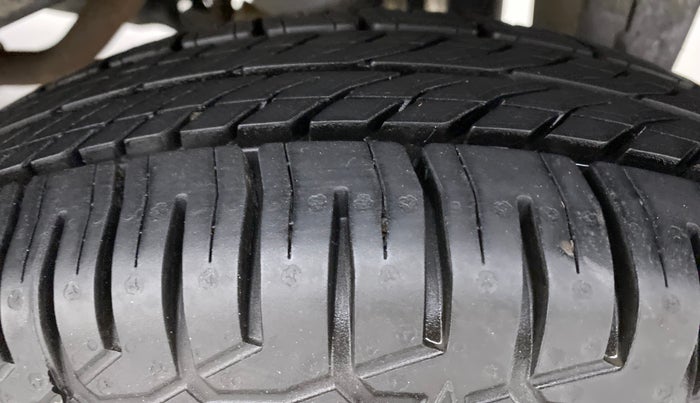 2019 Maruti Eeco 5 STR WITH AC PLUSHTR, Petrol, Manual, 71,073 km, Left Rear Tyre Tread