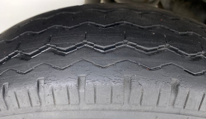 2019 Maruti Eeco 5 STR WITH AC PLUSHTR, Petrol, Manual, 71,073 km, Right Rear Tyre Tread