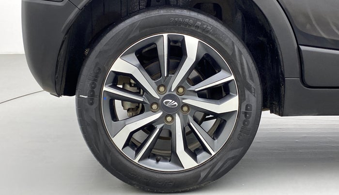2019 Mahindra XUV300 W8(O), Diesel, Manual, 30,612 km, Right Rear Wheel