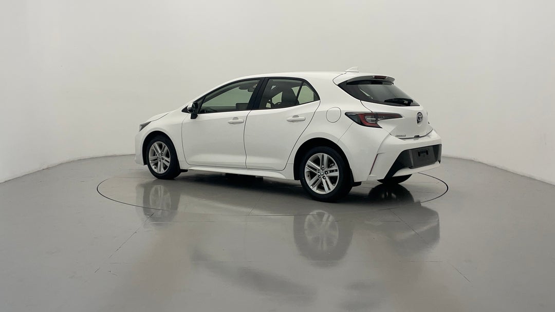 Left Back Diagonal (45- Degree) View