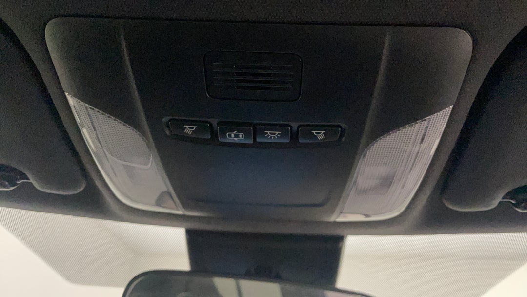 On-Roof Controls/Sunglass holder