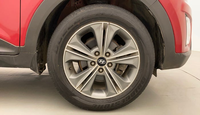2018 Hyundai Creta SX PLUS AT 1.6 PETROL, Petrol, Automatic, 1,41,787 km, Right Front Wheel