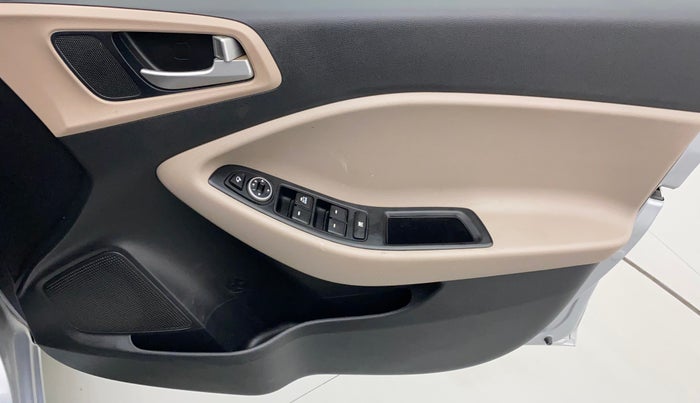 2020 Hyundai Elite i20 SPORTZ PLUS 1.2, Petrol, Manual, 50,261 km, Driver Side Door Panels Control