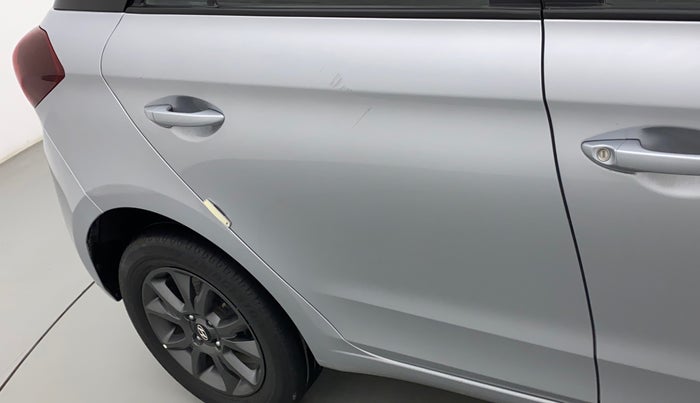 2020 Hyundai Elite i20 SPORTZ PLUS 1.2, Petrol, Manual, 50,261 km, Right rear door - Minor scratches
