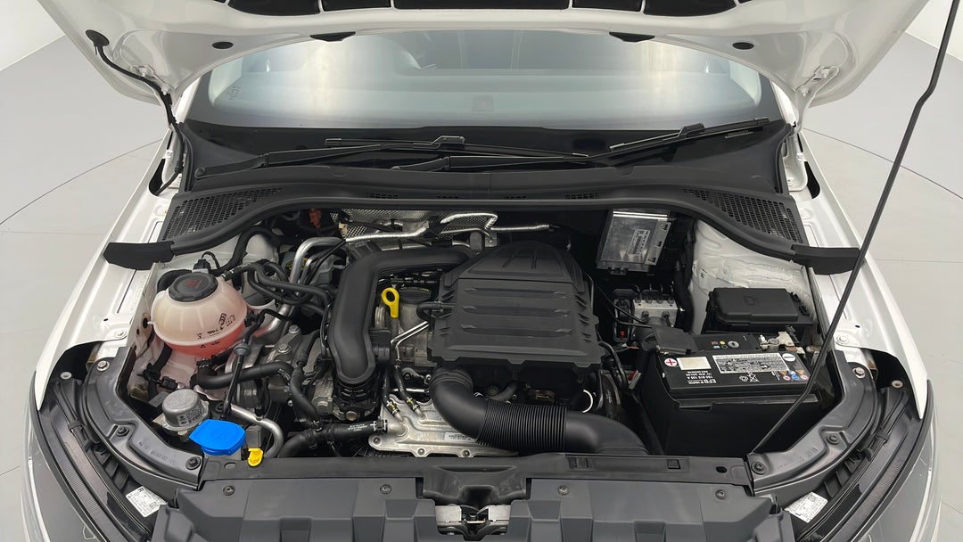 Open Bonnet (Engine)