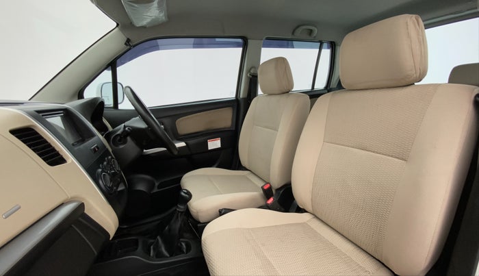 2018 Maruti Wagon R 1.0 LXI CNG OPT, CNG, Manual, 79,304 km, Right Side Front Door Cabin