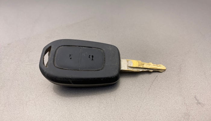 2018 Datsun Redi Go T (O), Petrol, Manual, 56,665 km, Lock system - Central lock not working