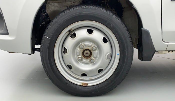 2014 Maruti Alto K10 LXI CNG, CNG, Manual, 26,230 km, Left Front Wheel