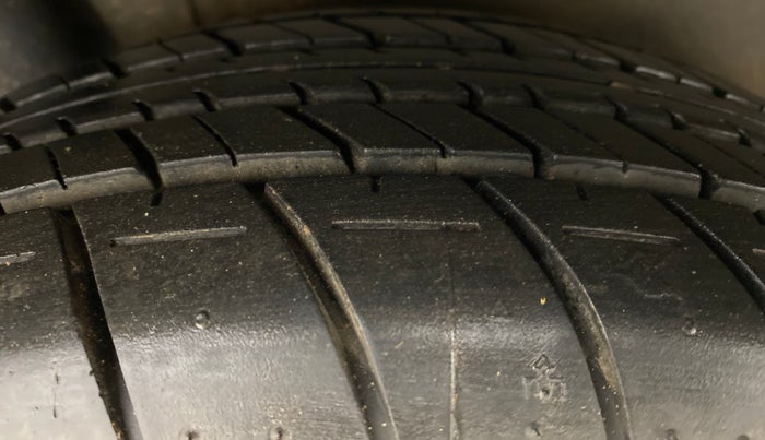 2011 Honda City S MT PETROL, Petrol, Manual, 53,148 km, Right Rear Tyre Tread
