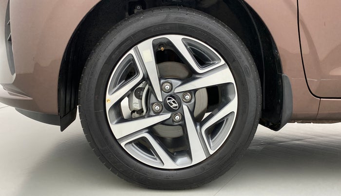 2021 Hyundai AURA SX+ AT, Petrol, Automatic, 6,697 km, Left Front Wheel