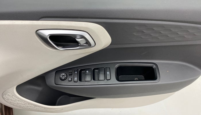 2021 Hyundai AURA SX+ AT, Petrol, Automatic, 6,697 km, Driver Side Door Panels Control