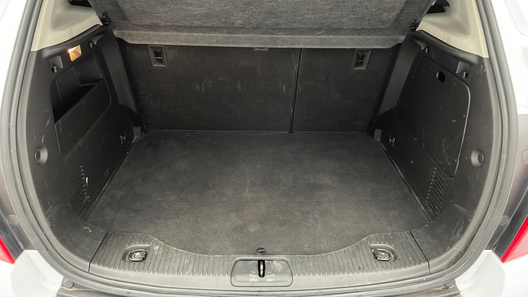 2016 Holden Trax Ltz, Automatic, 142203 km, Boot Inside View