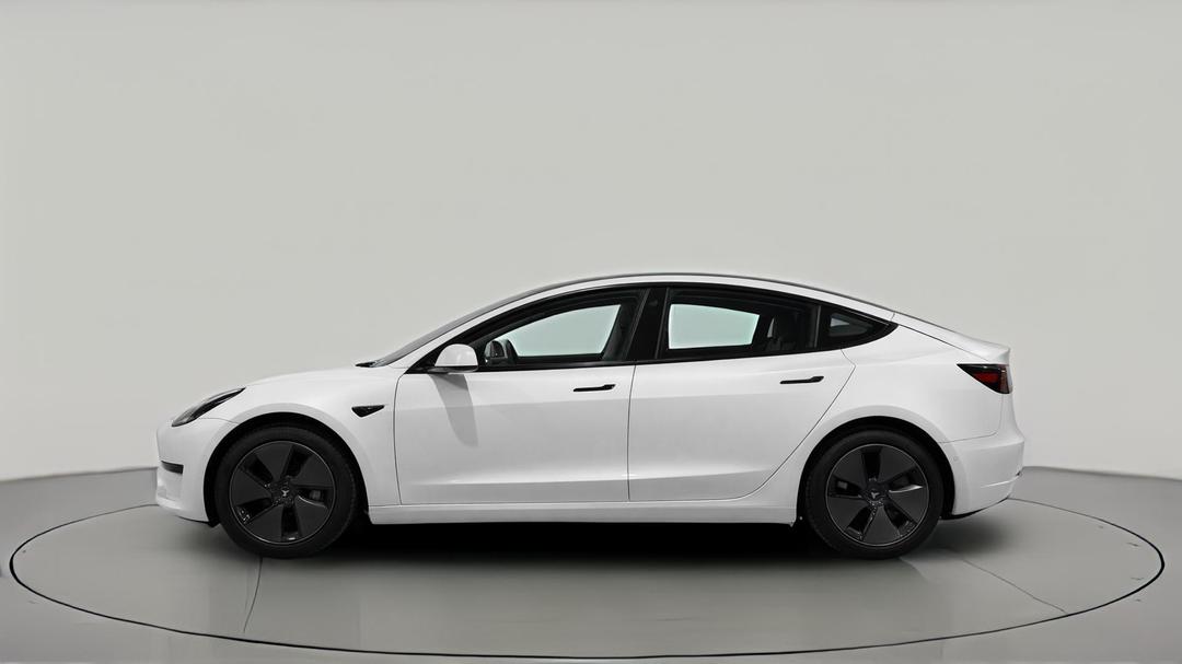2023 Tesla Model 3 Rear-wheel Drive, Automatic, 50093 km, Left Side View