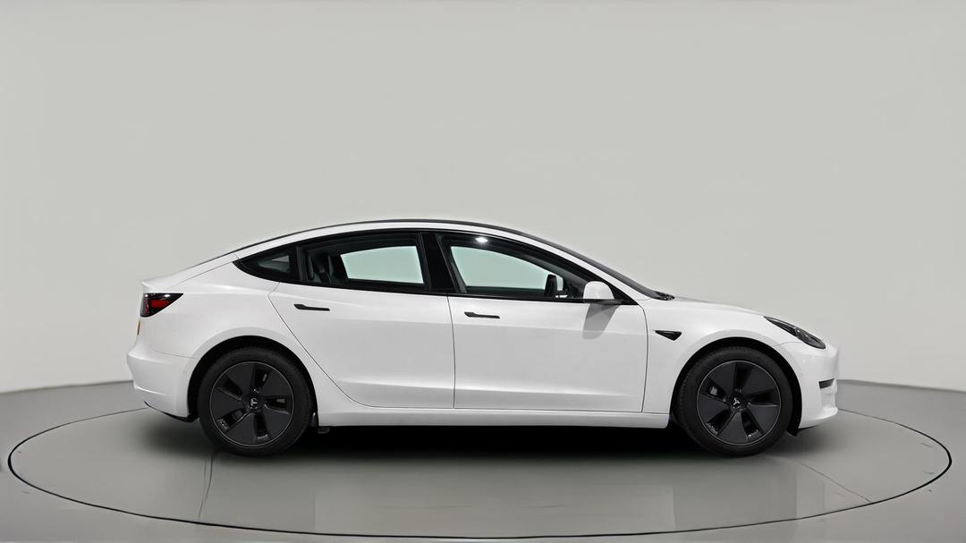 2023 Tesla Model 3 Rear-wheel Drive, Automatic, 50093 km, Right Side View