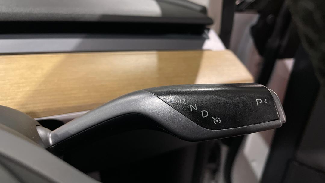 2023 Tesla Model 3 Rear-wheel Drive, Automatic, 50093 km, Gear Lever 