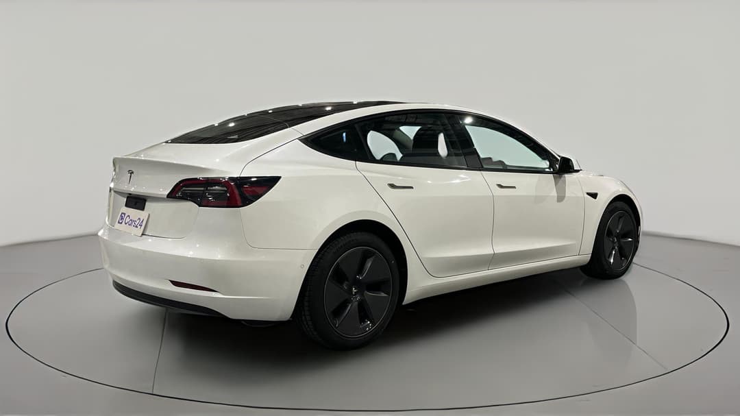 2023 Tesla Model 3 Rear-wheel Drive, Automatic, 50093 km, Right Back Diagonal (45- Degree) View