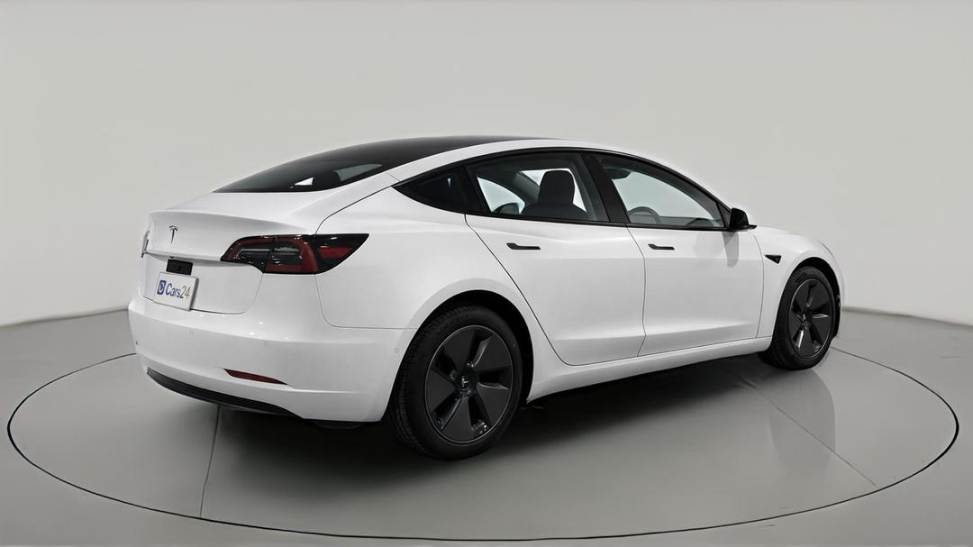 2023 Tesla Model 3 Rear-wheel Drive, Automatic, 50093 km, Right Back Diagonal (45- Degree) View