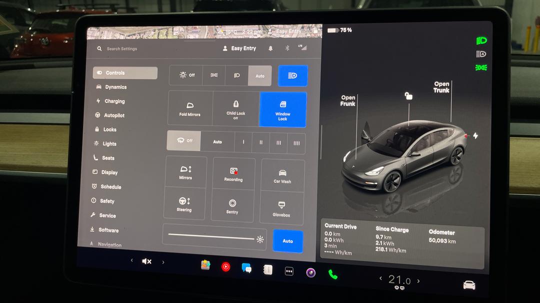 2023 Tesla Model 3 Rear-wheel Drive, Automatic, 50093 km, Utility Switches/Buttons