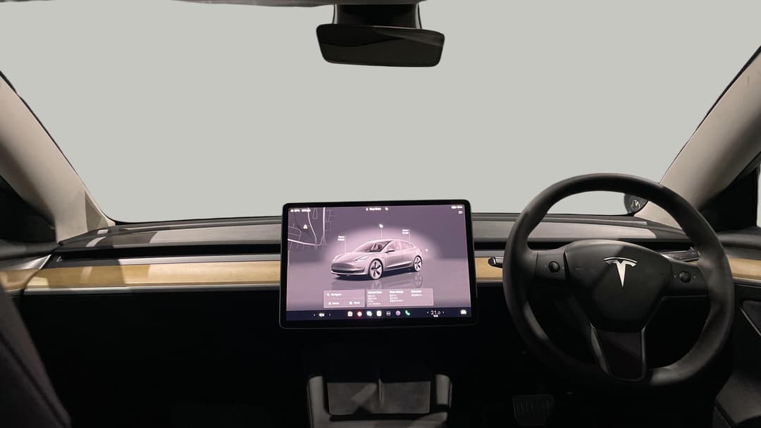 2023 Tesla Model 3 Rear-wheel Drive, Automatic, 50093 km, Dashboard View