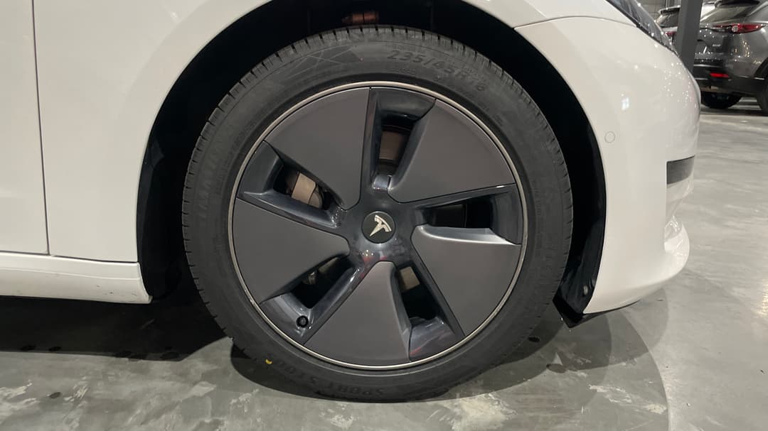 2023 Tesla Model 3 Rear-wheel Drive, Automatic, 50093 km, Right Front Wheel